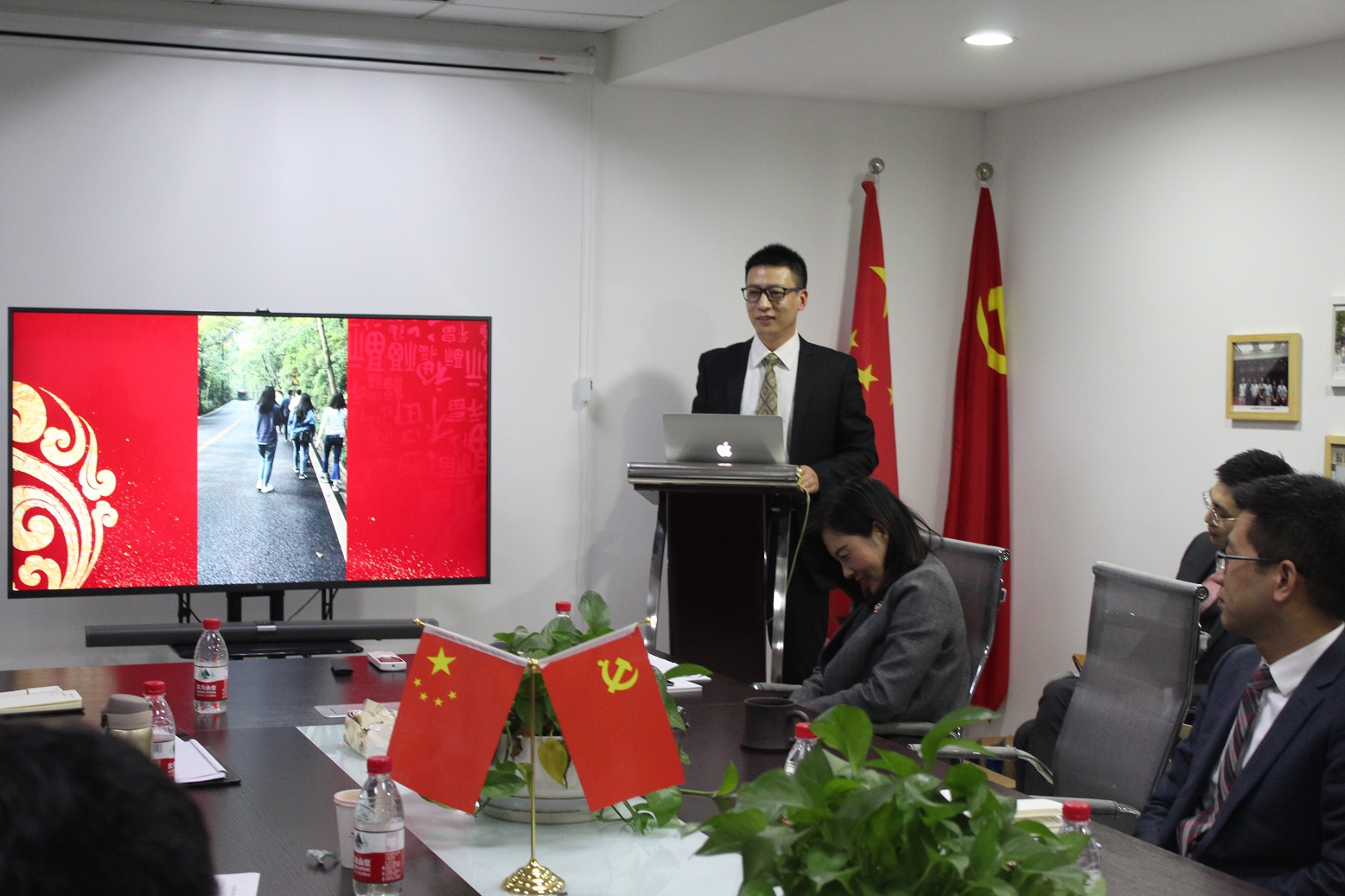 翟律师.jpg