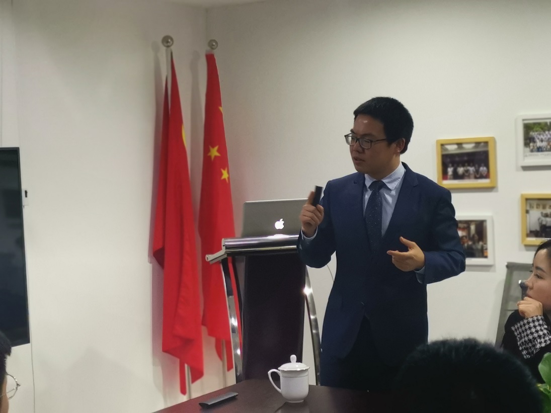 王忠律师.jpg